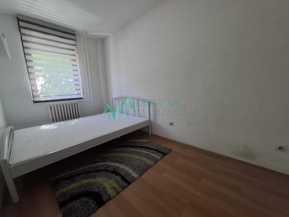 Slika 2 - Novi sad, Nova Detelinara - dvoiposoban stan 