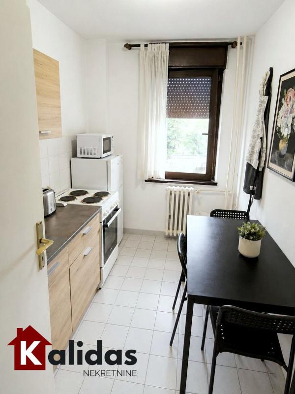 Slika 3 - Stan,NOVI SAD,NOVA DETELINARA,kv: 58, € 152000, ID: 1008811