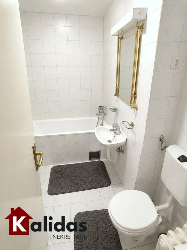 Slika 8 - Stan,NOVI SAD,NOVA DETELINARA,kv: 58, € 152000, ID: 1008811