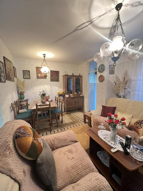 Slika 3 - Stan,NOVI SAD,NOVO NASELJE,kv: 74.00, € 180000, ID: 1059472