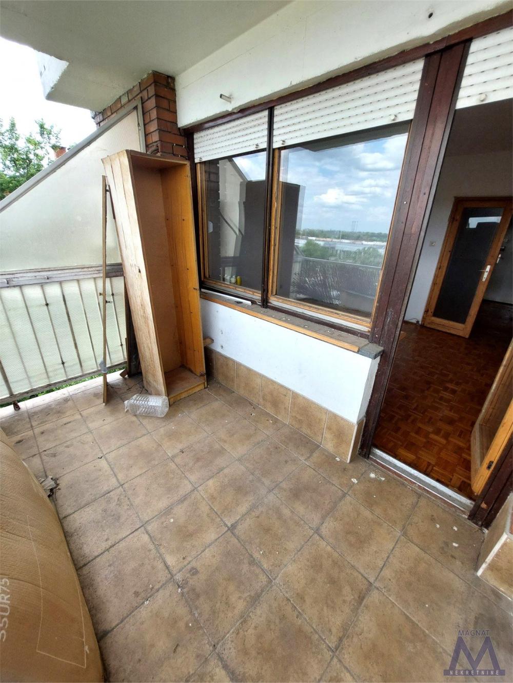 Slika 8 - Stan,NOVI SAD,AVIJACIJA,kv: 72, € 142000, ID: 1019374