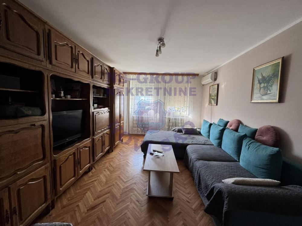 Slika 0 - Prodaje se dvosoban stan na ataktivnoj lokaciji na Novom Naselju.