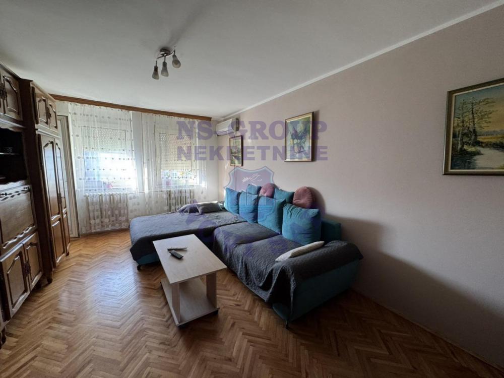 Slika 1 - Prodaje se dvosoban stan na ataktivnoj lokaciji na Novom Naselju.