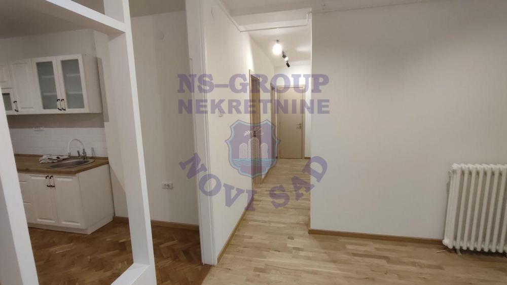 Slika 4 - Dvoiposoban stan na Železničkoj stanici 