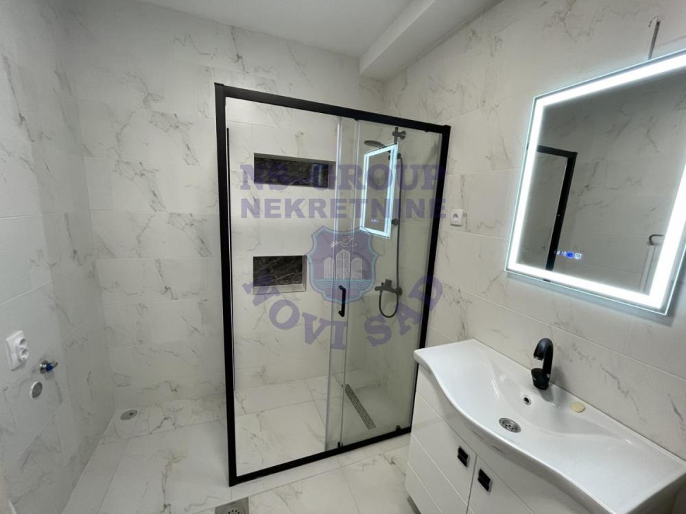 Slika 9 - Prodaje se kompletno renoviran trosoban stan na jednoj od najtraženijih lokacija 