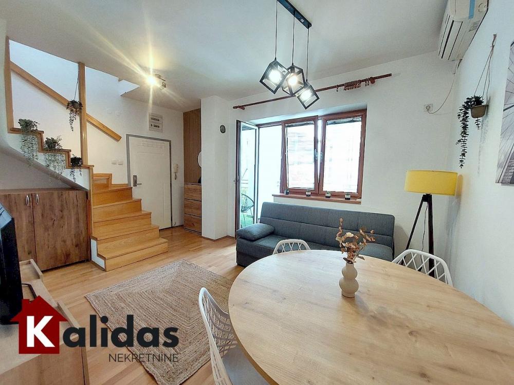 Slika 7 - Stan,NOVI SAD,CENTAR,kv: 42, € 128750, ID: 1008814