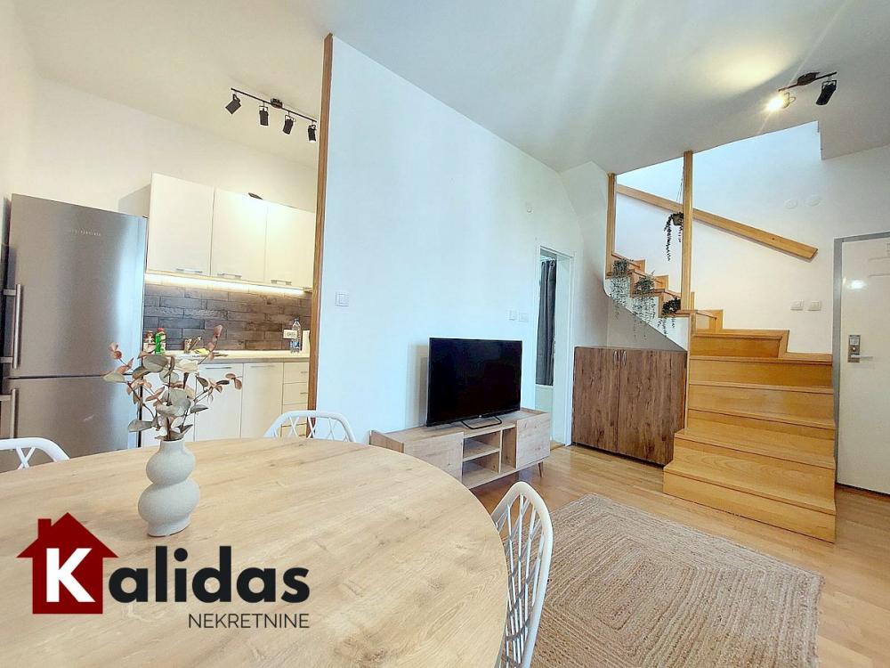 Slika 4 - Stan,NOVI SAD,CENTAR,kv: 42, € 128750, ID: 1008814