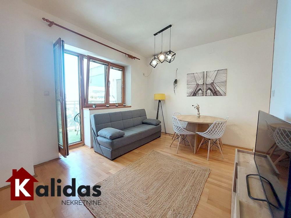 Slika 2 - Stan,NOVI SAD,CENTAR,kv: 42, € 128750, ID: 1008814