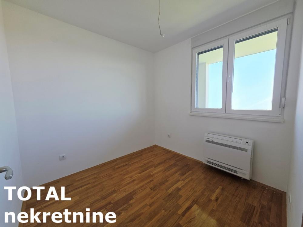 Slika 8 - Stan,PETROVARADIN,MISELUK,kv: 80.00, € 160000, ID: 1102552