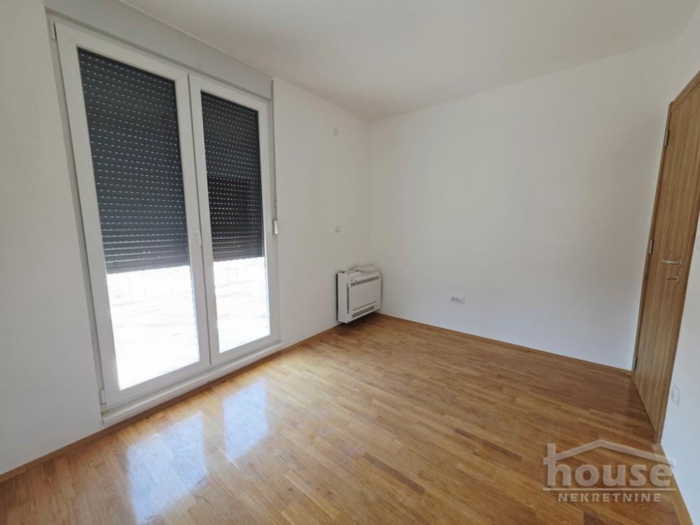 Slika 5 - Stan,PETROVARADIN,MIŠELUK,kv: 80.00, € 160000, ID: 1065704