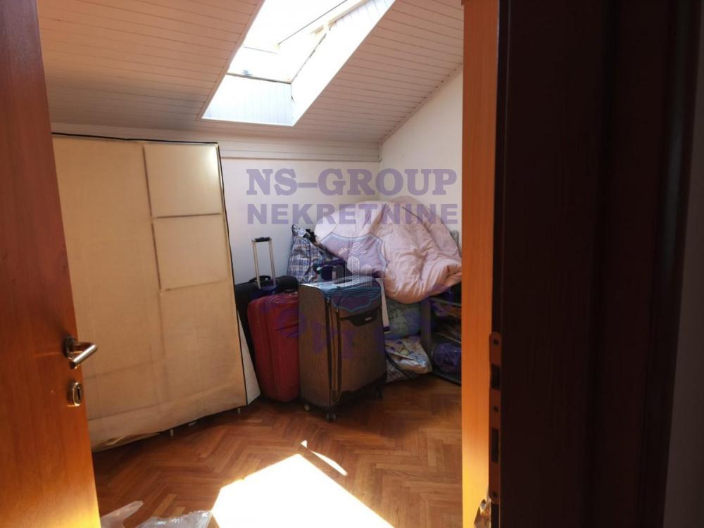 Slika 5 - Na prodaju troiposoban duplex lepog rasporeda na Grbavici!