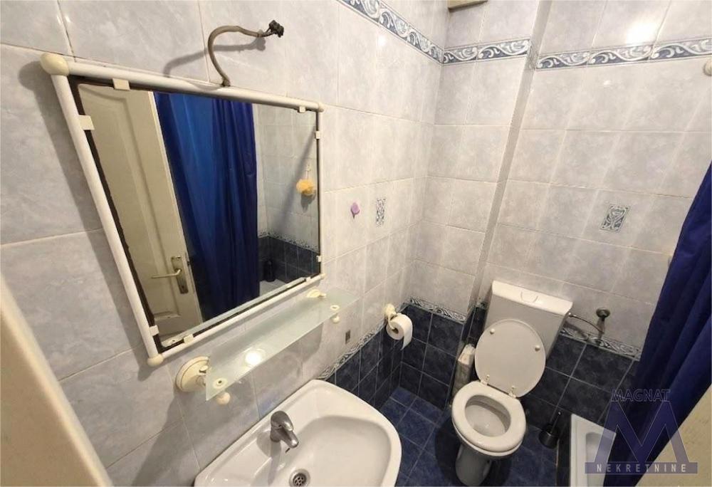 Slika 5 - Stan,NOVI SAD,CARA DUŠANA,kv: 23, € 80000, ID: 1019376