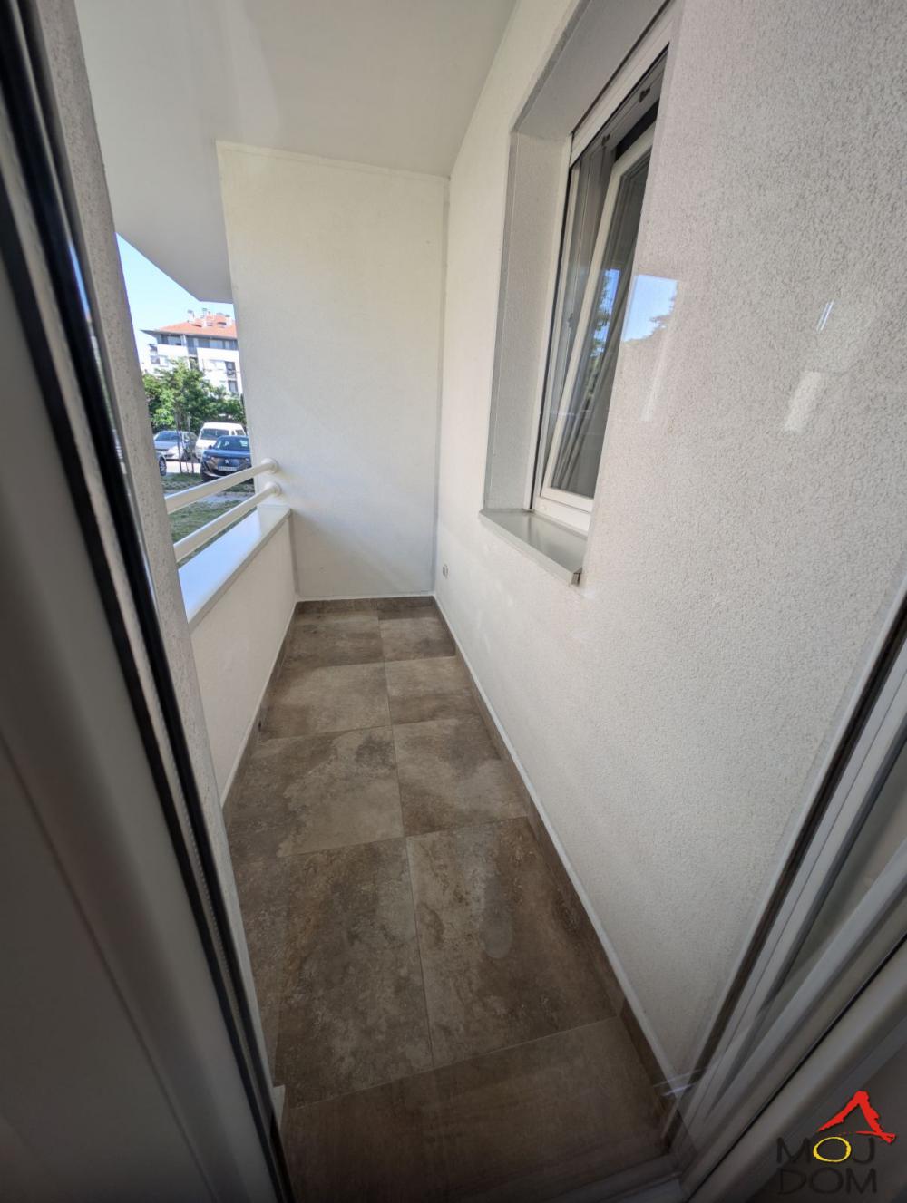 Slika 9 - Stan,NOVI SAD,ŠARENGRAD,kv: 37, € 128750, ID: 1032335