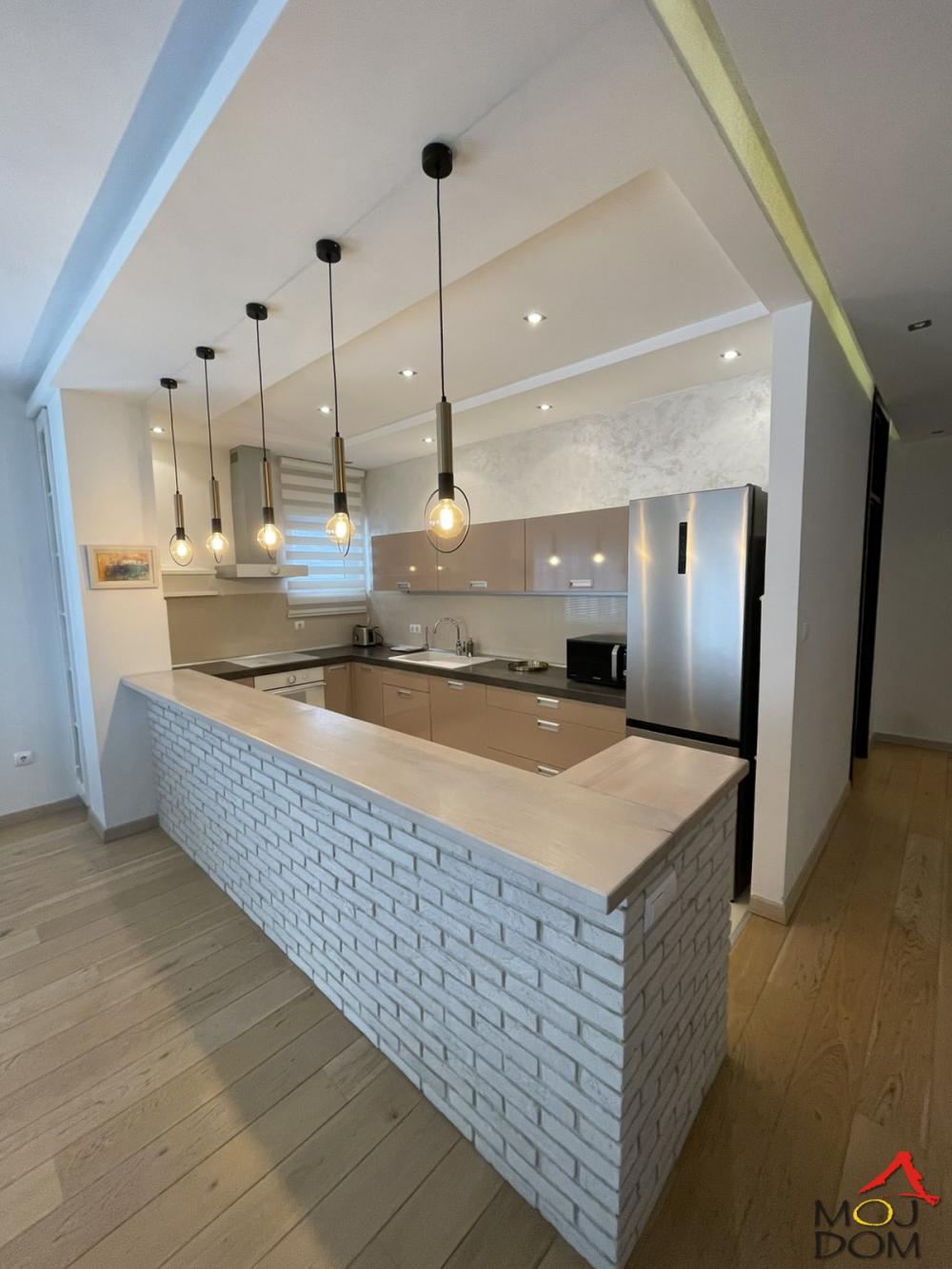 Slika 7 - Stan,NOVI SAD,LIMAN 3,kv: 105, € 448050, ID: 1032221