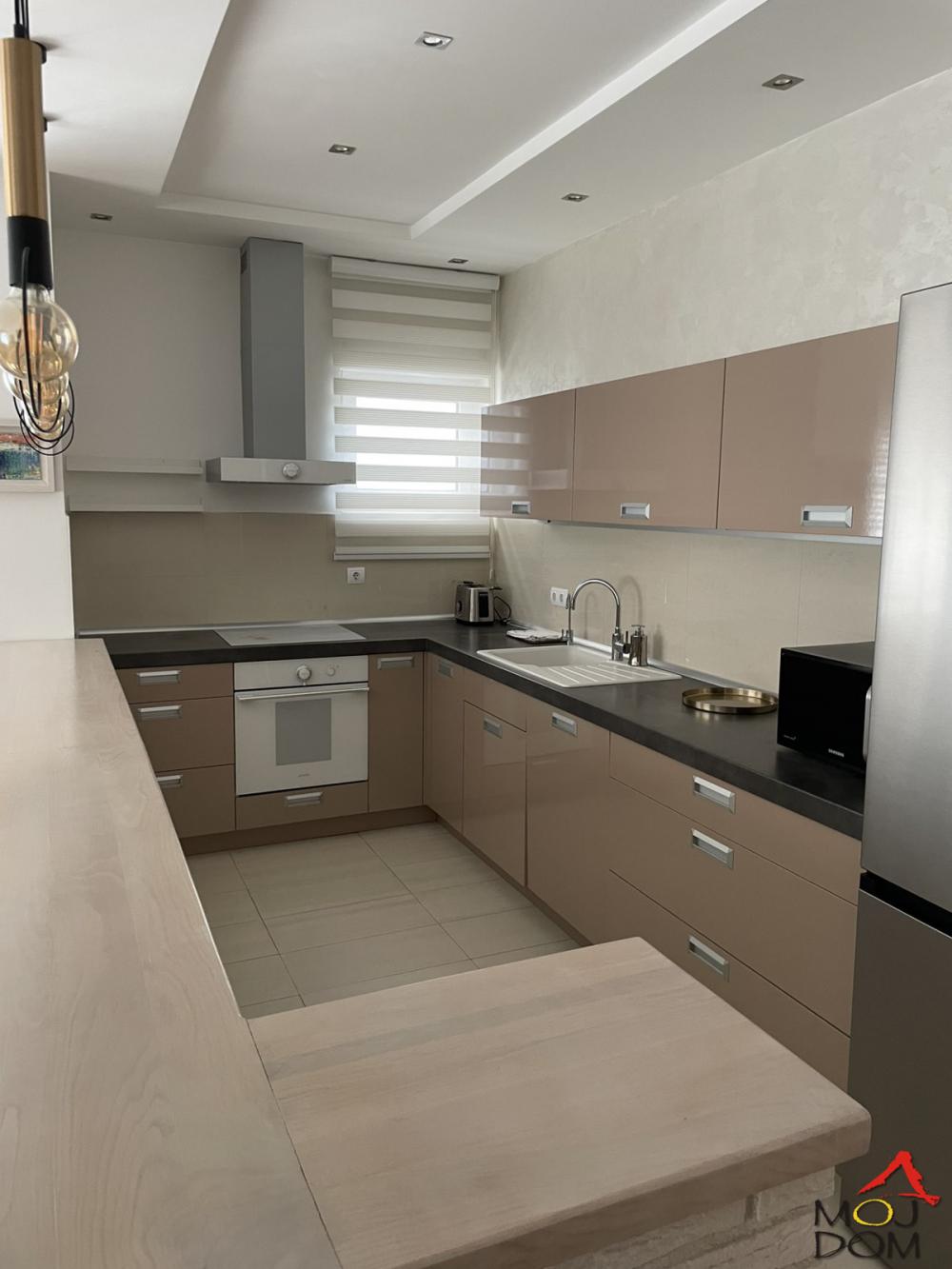 Slika 8 - Stan,NOVI SAD,LIMAN 3,kv: 105, € 448050, ID: 1032221