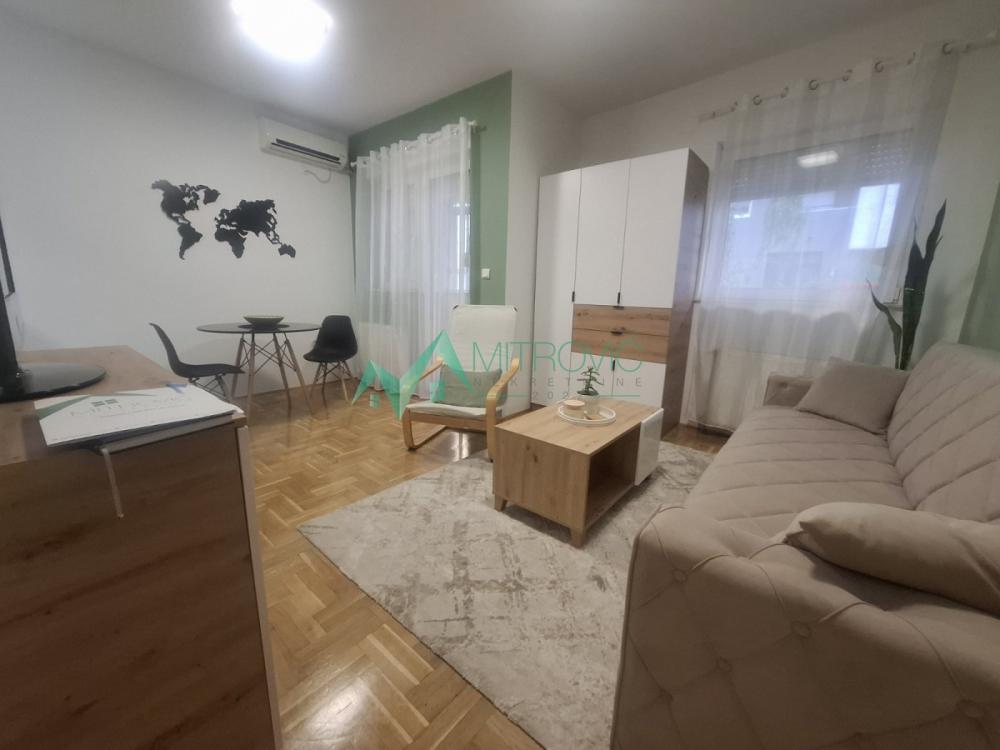 Slika 1 - Novi Sad, Podbara - garsonjera (šifra nekretnine: 1004309) 