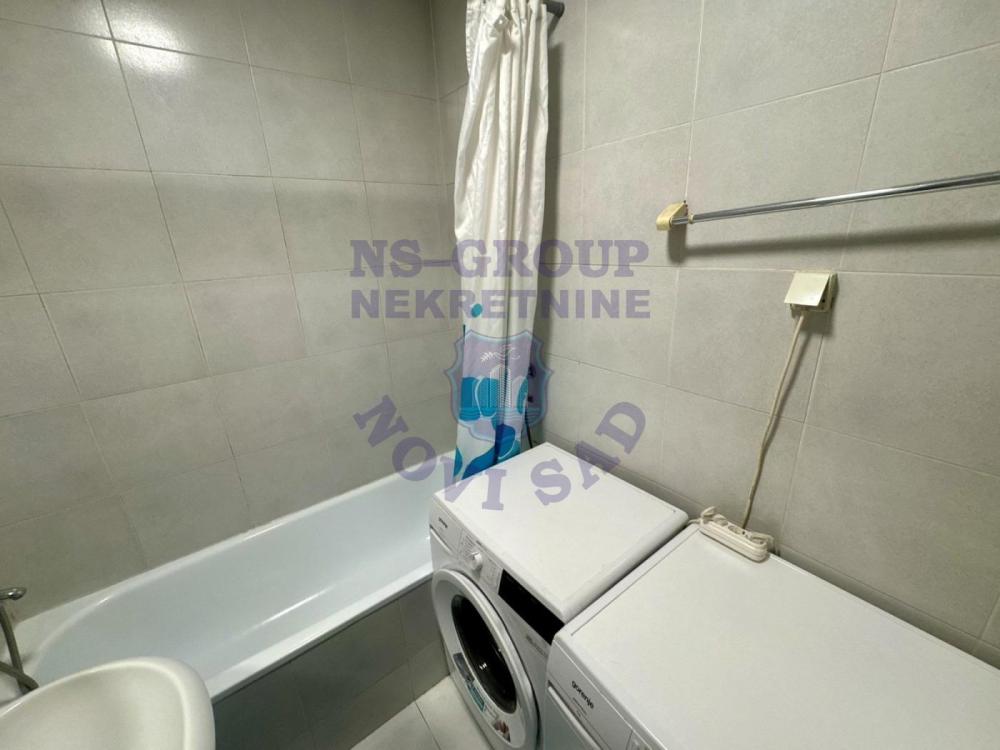 Slika 5 - ~ Komforan dvosoban stan na Novom Naselju ~