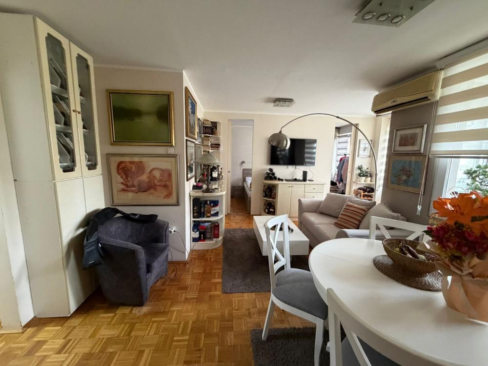 Slika 2 - Stan,NOVI SAD,NOVO NASELJE,kv: 76.00, € 198800, ID: 1059463