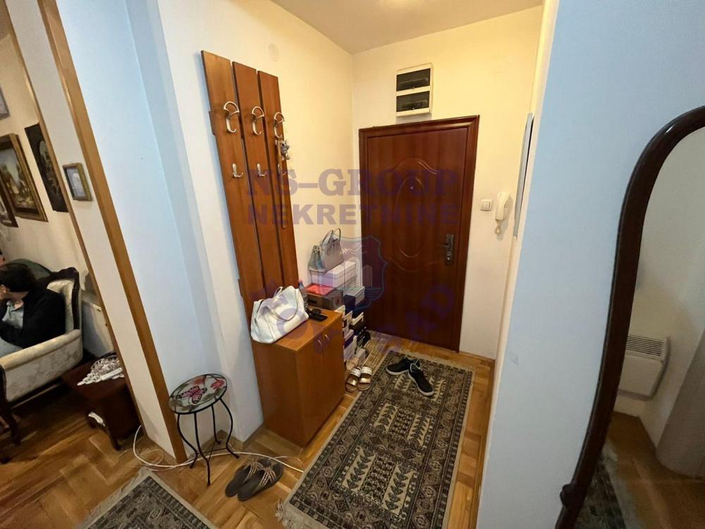 Slika 4 - ~Jednoiposoban stan u novogradnji-Podbara!~