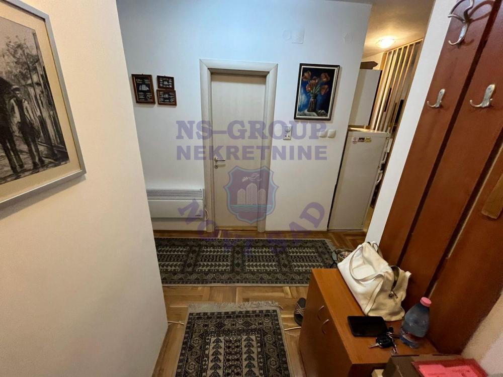 Slika 5 - ~Jednoiposoban stan u novogradnji-Podbara!~