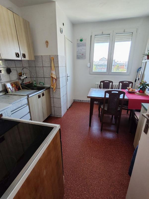 Slika 3 - Stan,NOVI SAD,STARA DETELINARA,kv: 53.00, € 118450, ID: 1059493
