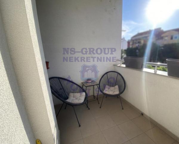 Slika 8 - Predstavljamo Vam trosoban stan u kompleksu novije gradnje, idealan za porodičan život ili kao investicija. 