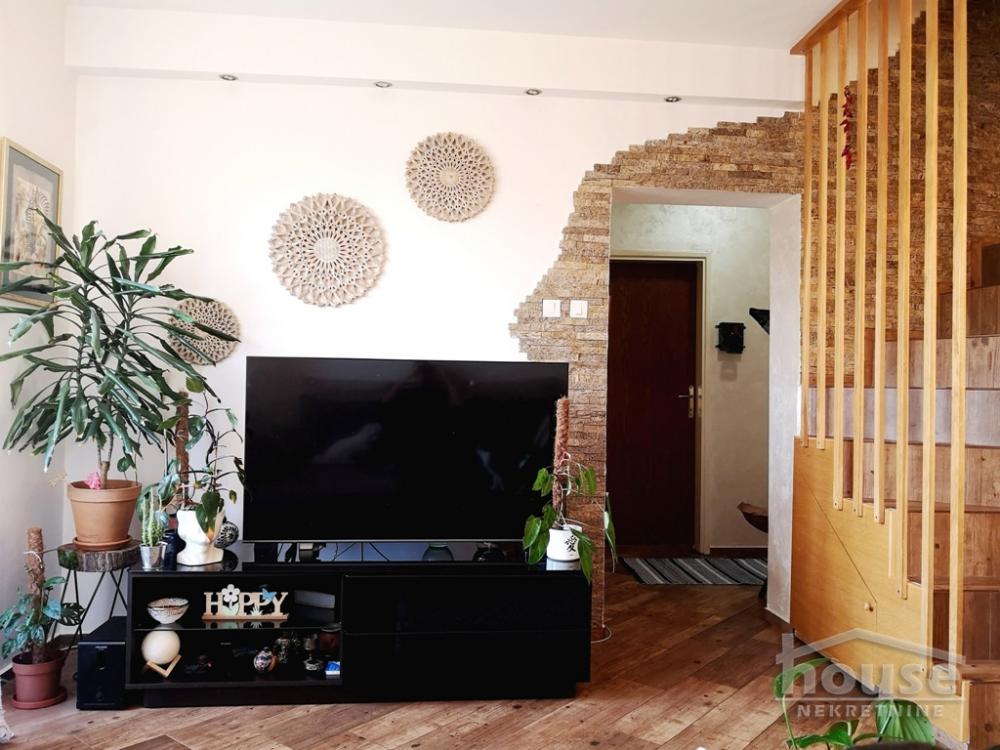 Slika 5 - Stan,NOVI SAD,BULEVAR EVROPE,kv: 90.00, € 185000, ID: 1060148