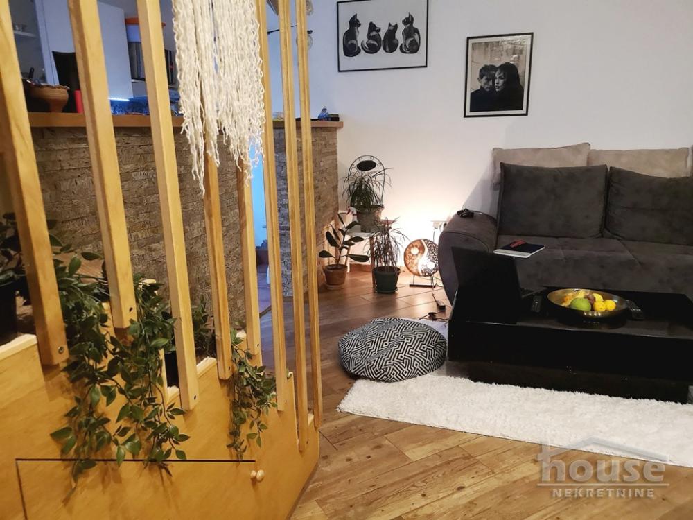 Slika 2 - Stan,NOVI SAD,BULEVAR EVROPE,kv: 90.00, € 185000, ID: 1060148