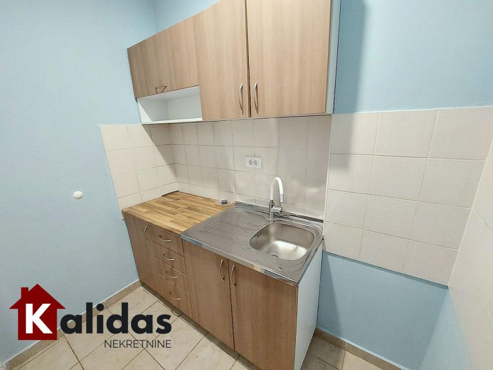 Slika 6 - Stan,NOVI SAD,CENTAR,kv: 78, € 257500, ID: 1008822
