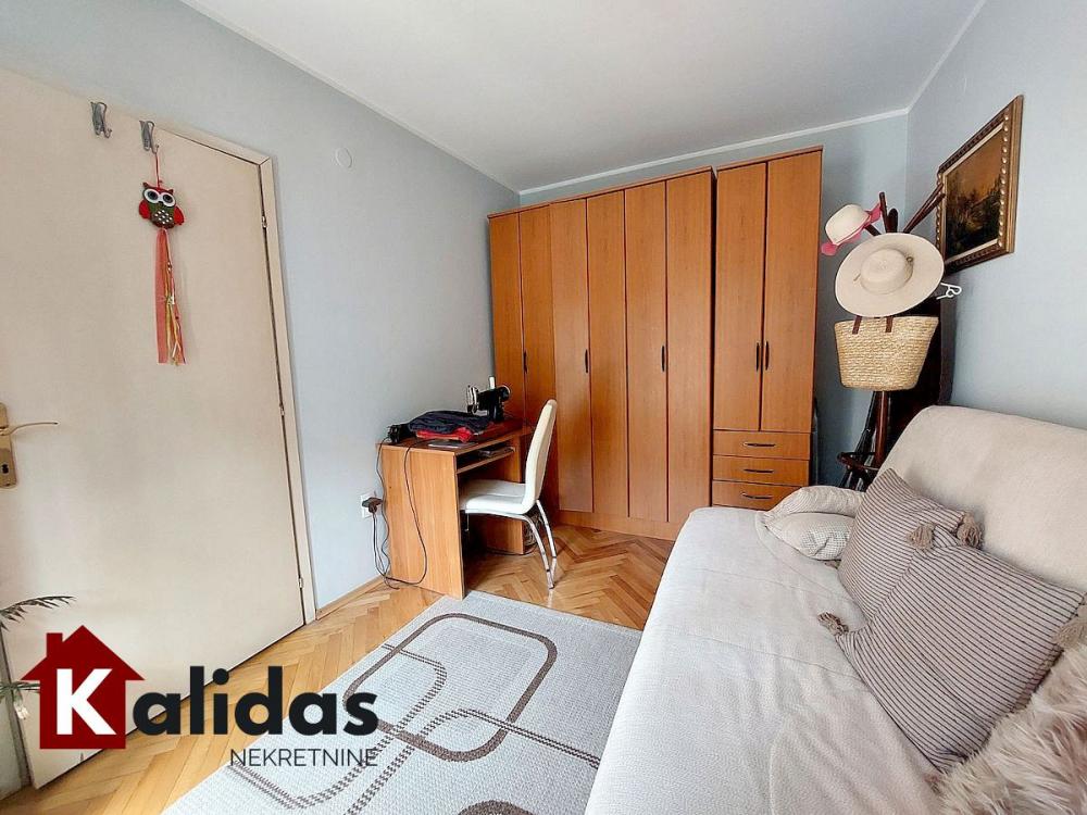 Slika 10 - Stan,NOVI SAD,CENTAR,kv: 52, € 154500, ID: 1008821