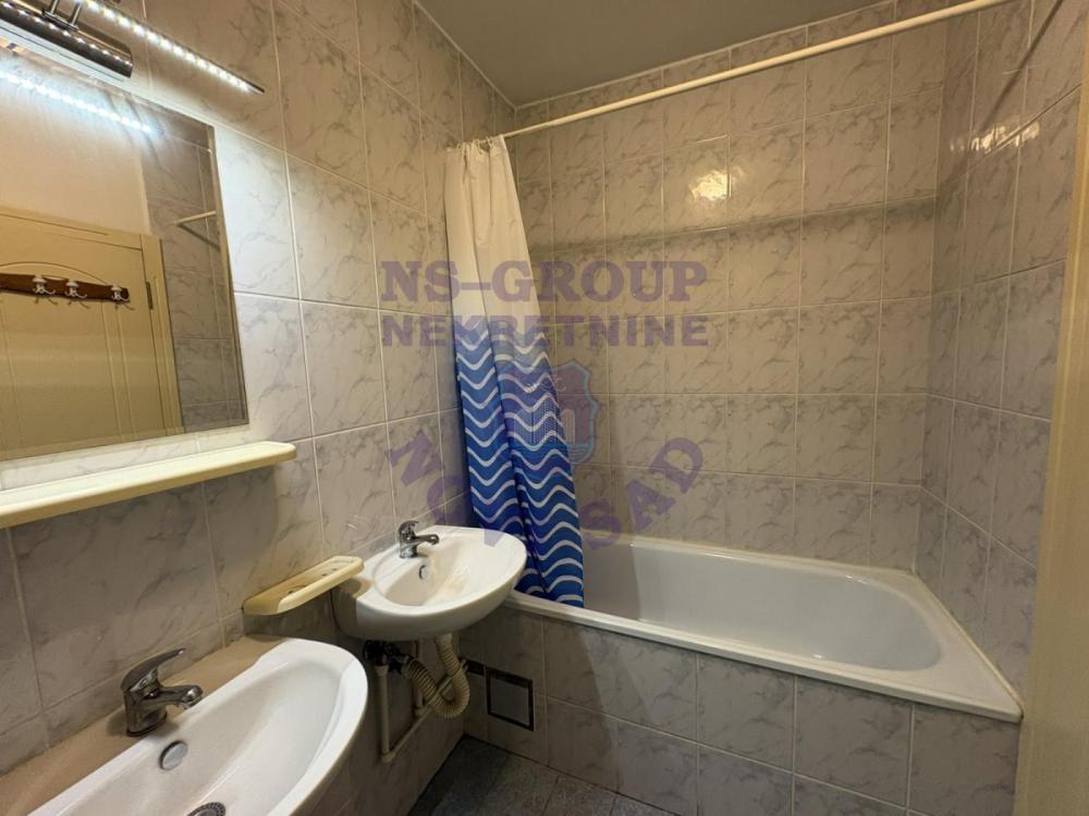 Slika 5 - 571790-Odlicna garsonjera sa terasom!
