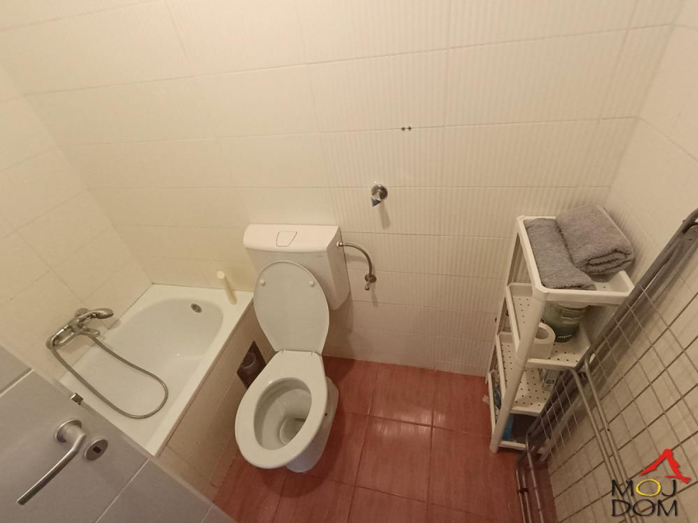 Slika 11 - Stan,NOVI SAD,SOMBORSKI BULEVAR,kv: 36, € 113300, ID: 1032338
