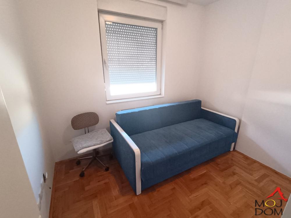Slika 6 - Stan,NOVI SAD,SOMBORSKI BULEVAR,kv: 36, € 113300, ID: 1032338