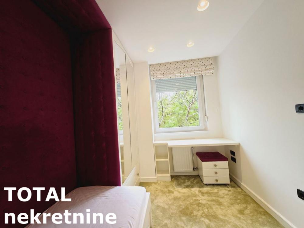Slika 7 - Stan,NOVI SAD,CENTAR,kv: 113.00, € 460000, ID: 1102706