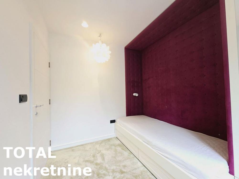 Slika 9 - Stan,NOVI SAD,CENTAR,kv: 113.00, € 460000, ID: 1102706