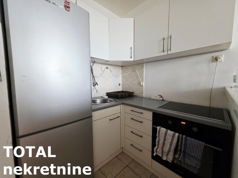 Slika 3 - Stan,NOVI SAD,BULEVAR,kv: 53.00, € 185500, ID: 1102443