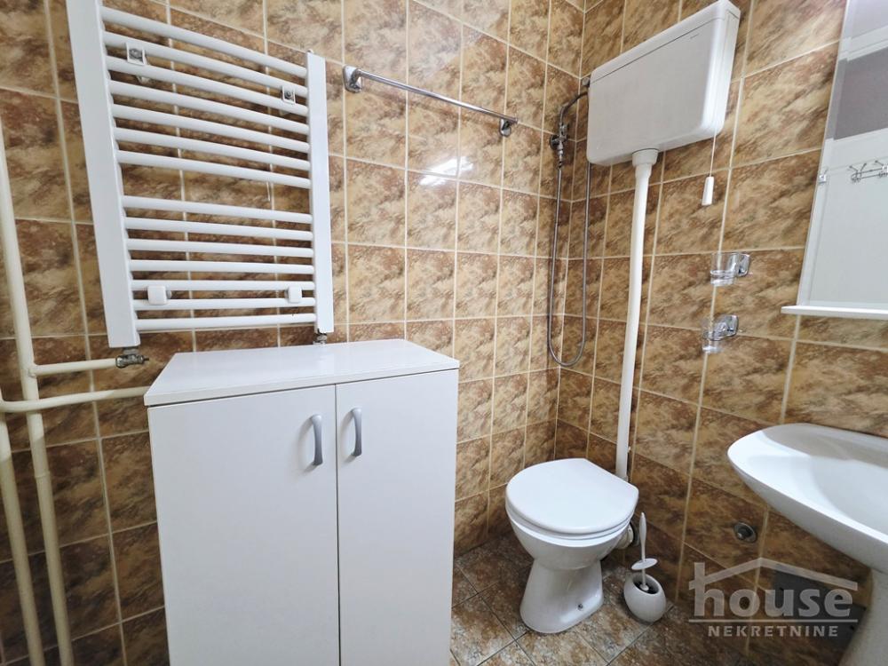 Slika 8 - Stan,NOVI SAD,BULEVAR,kv: 53.00, € 185500, ID: 1065595