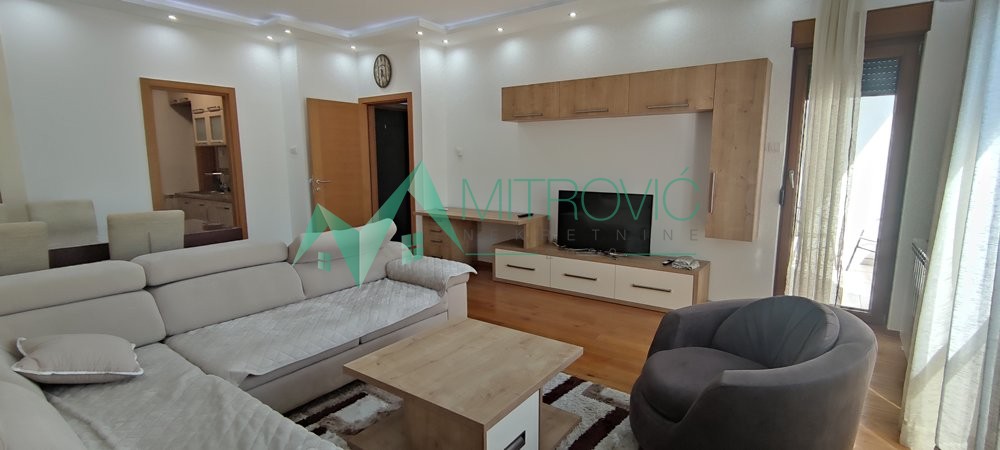 Slika 2 - Novi Sad, Centar - Pešačka zona! Odličan, komforan dvosoban stan + garaža 