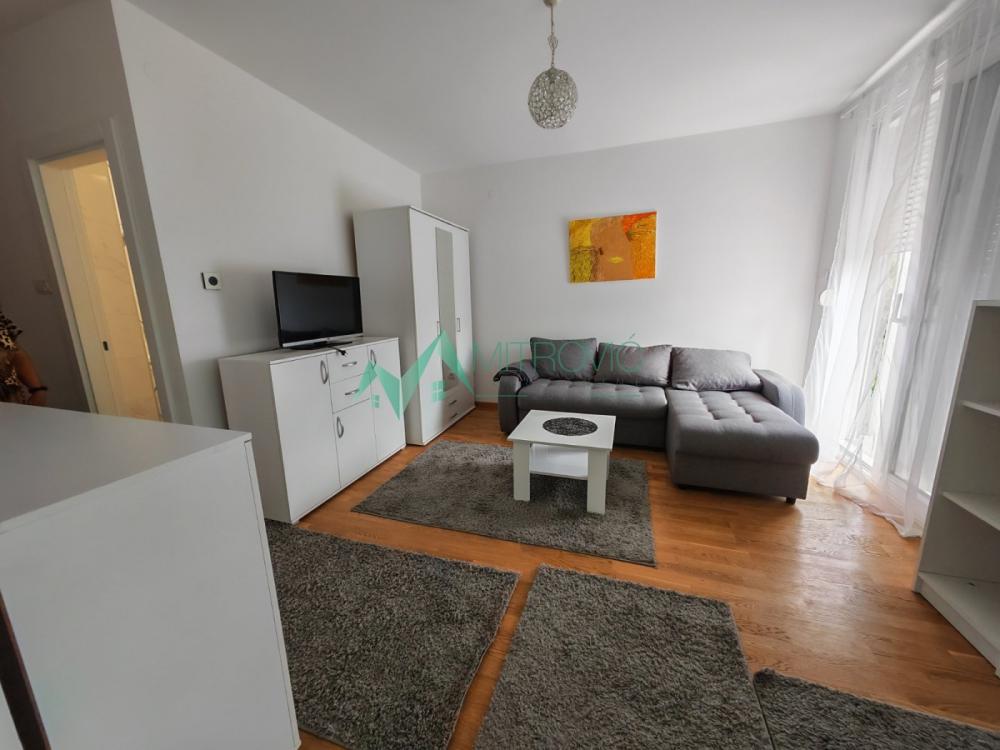 Slika 1 - Detelinara, 31m2. Novogradnja. 