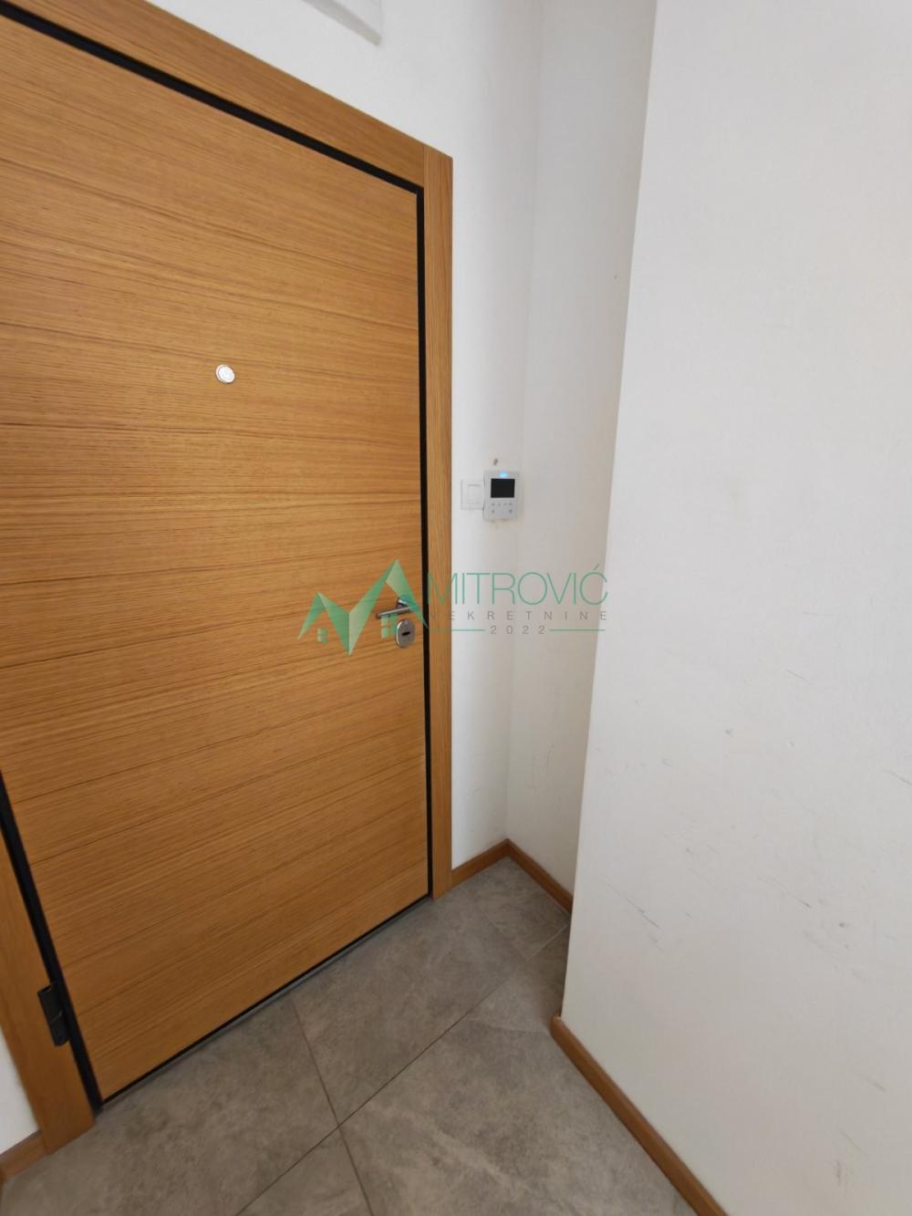 Slika 10 - Detelinara, 31m2. Novogradnja. 