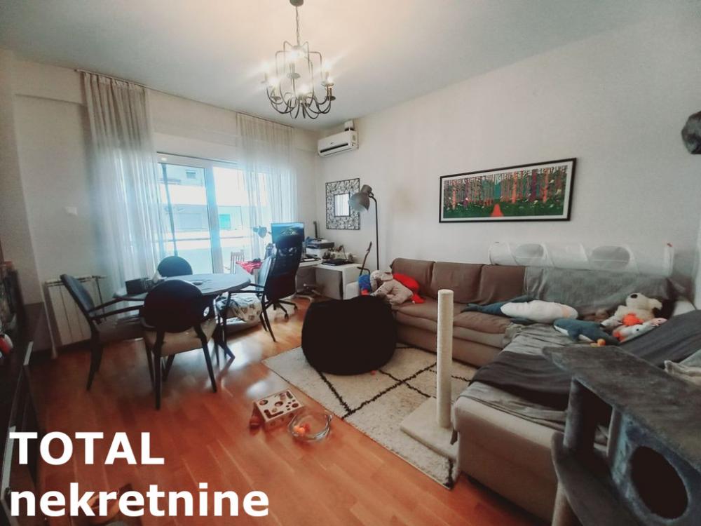 Slika 2 - Stan,NOVI SAD,LIMAN 3,kv: 56.00, € 172000, ID: 1099033