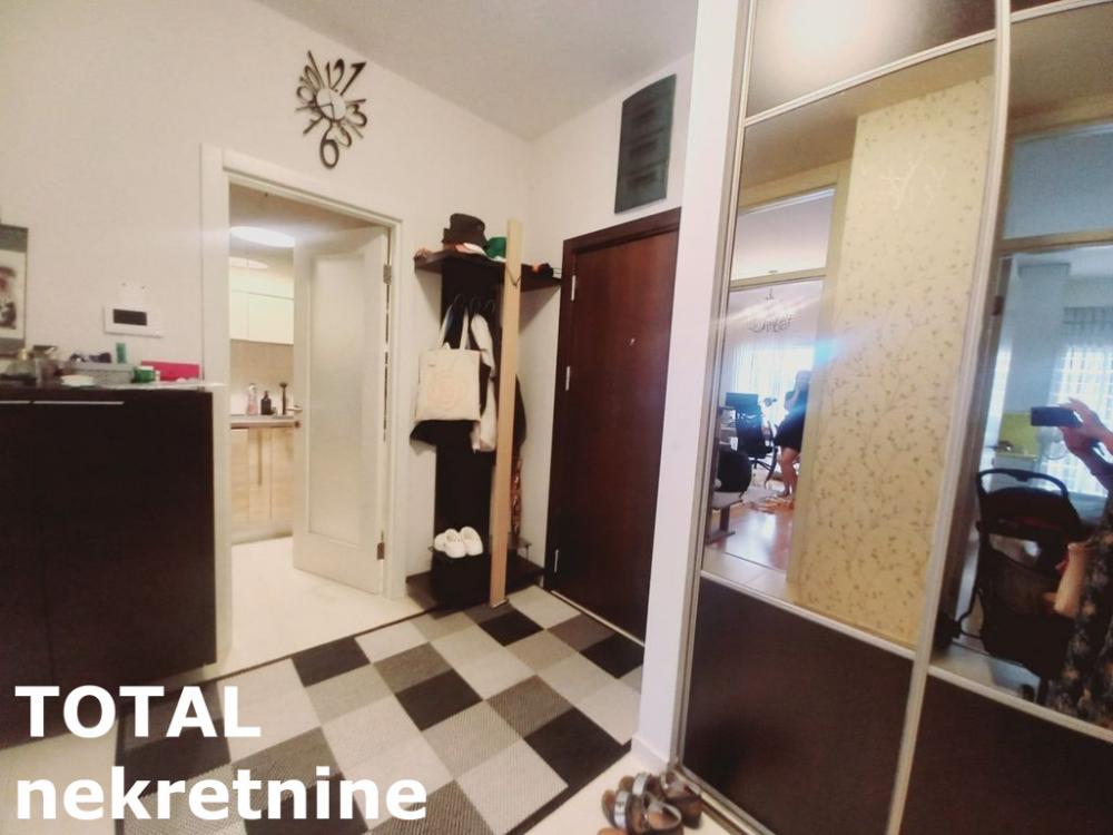 Slika 10 - Stan,NOVI SAD,LIMAN 3,kv: 56.00, € 172000, ID: 1099033