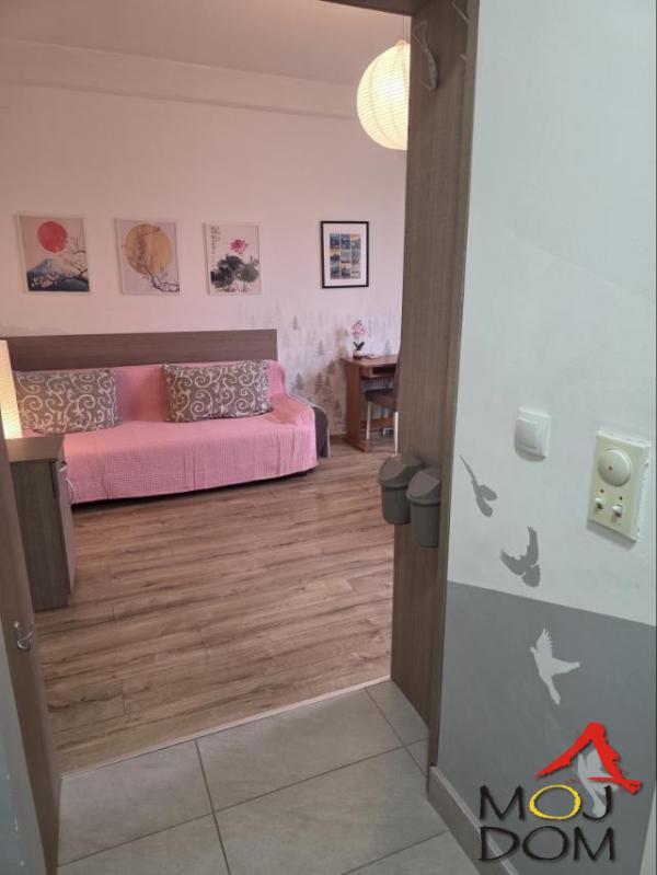Slika 3 - Stan,NOVI SAD,SATELIT,kv: 24, € 82400, ID: 1032348