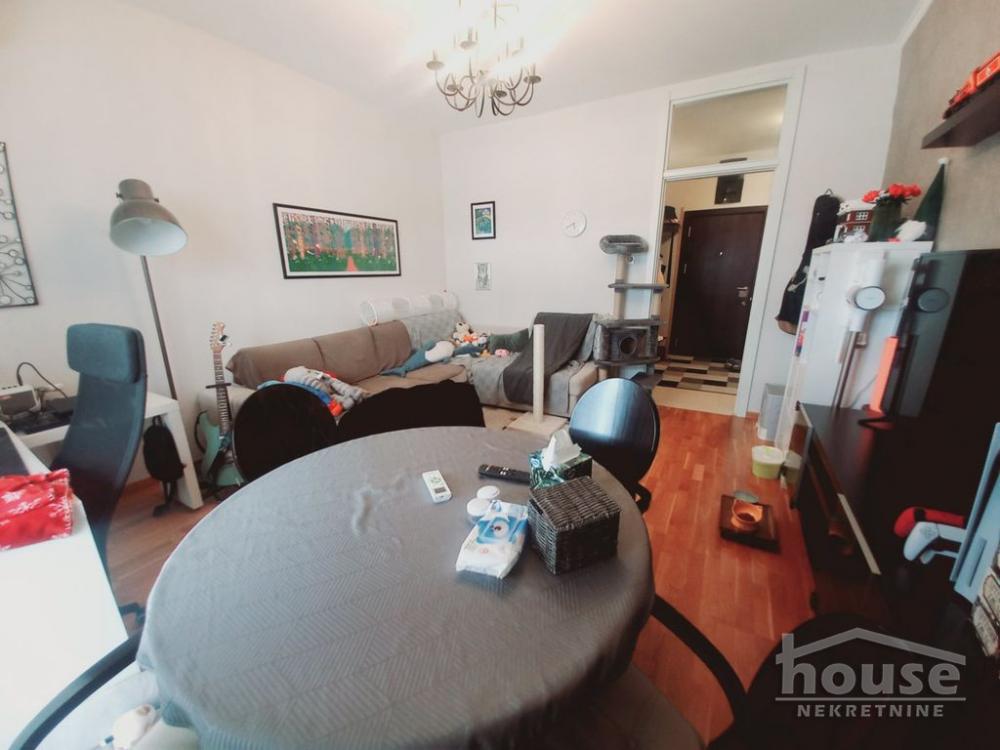 Slika 3 - Stan,NOVI SAD,LIMAN 3,kv: 56.00, € 175000, ID: 1062182