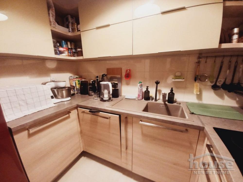Slika 10 - Stan,NOVI SAD,LIMAN 3,kv: 56.00, € 175000, ID: 1062182