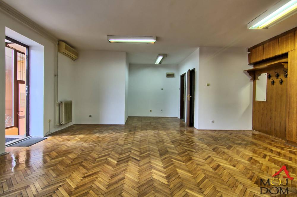 Slika 1 - Stan,NOVI SAD,SOCIJALNO,kv: 66, € 136000, ID: 1032025