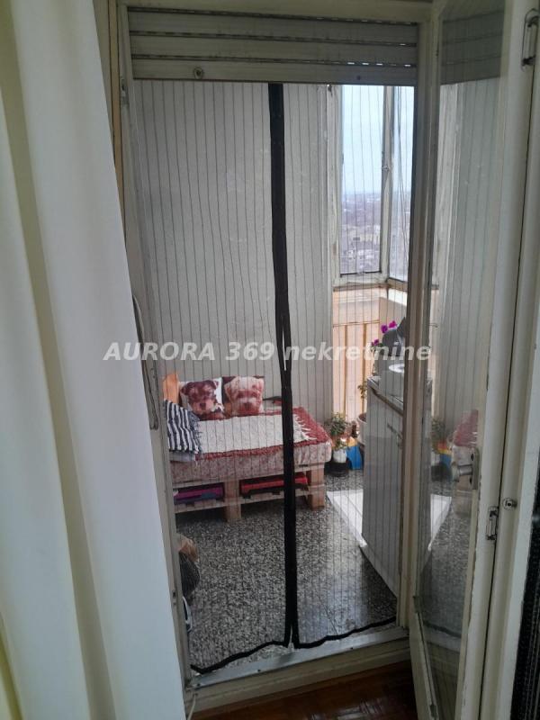 Slika 5 - NOVO NASELJE- NOVI SAD, TROIPOSOBAN STAN, 65m2
