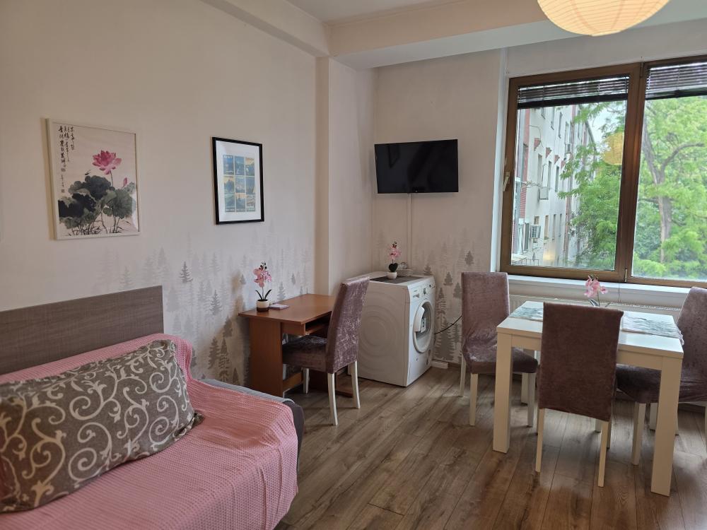 Slika 9 - Jednosoban, 24m2, Futoški put Novi Sad, sa parkingom