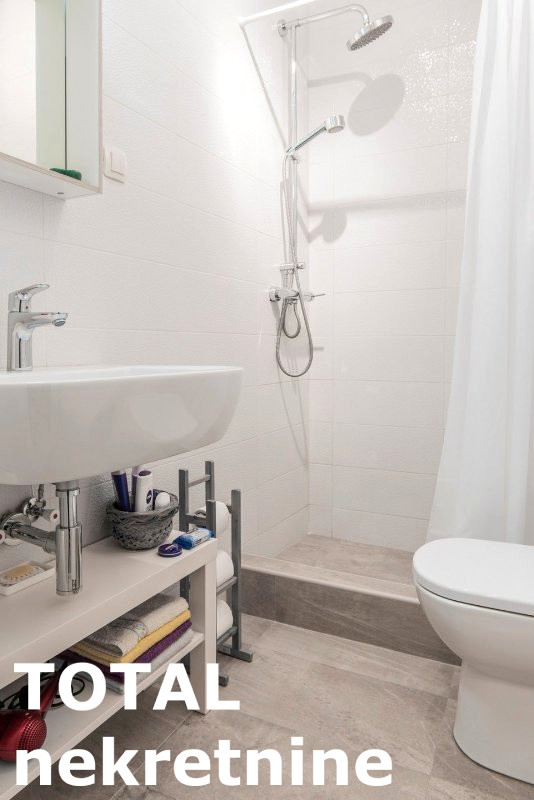 Slika 6 - Stan,NOVI SAD,CENTAR,kv: 24.00, € 90000, ID: 1098878