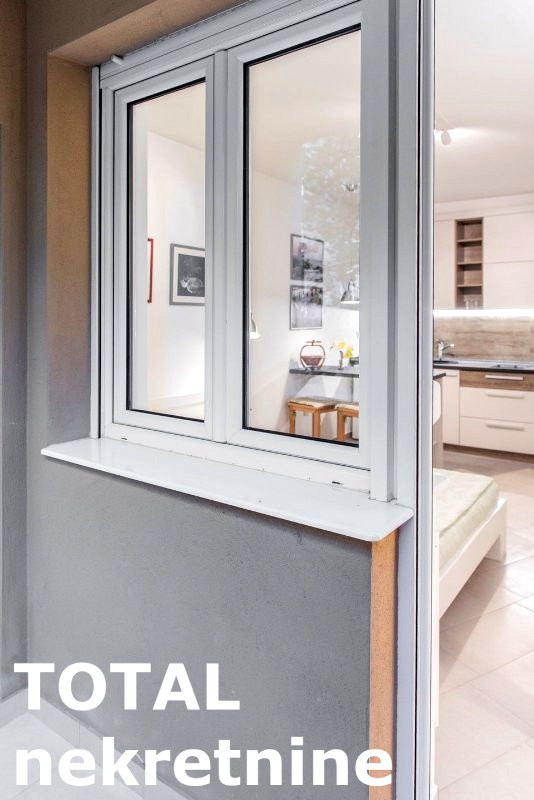 Slika 5 - Stan,NOVI SAD,CENTAR,kv: 24.00, € 90000, ID: 1098878